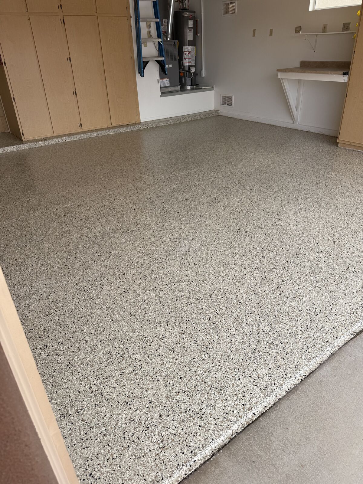 Garage with decorative flake floor coating